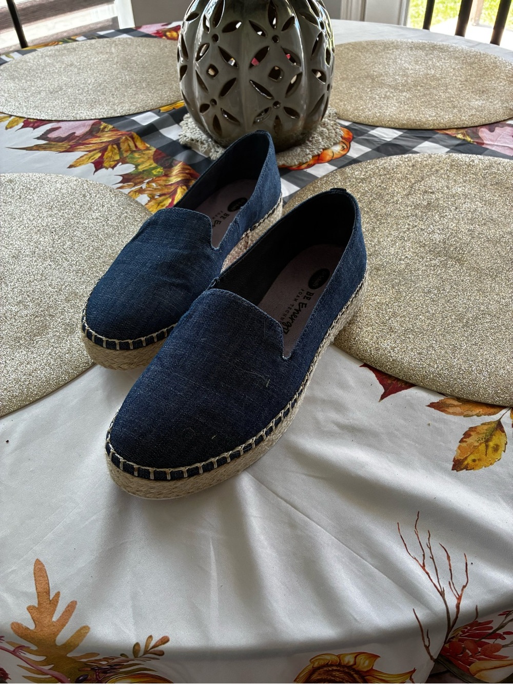 DrScholl’s Be Energized espadrilles size 8